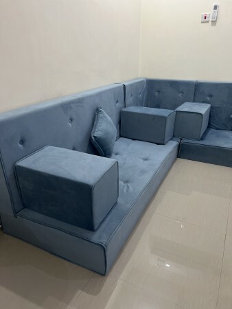 Floor Seating 8 - 2