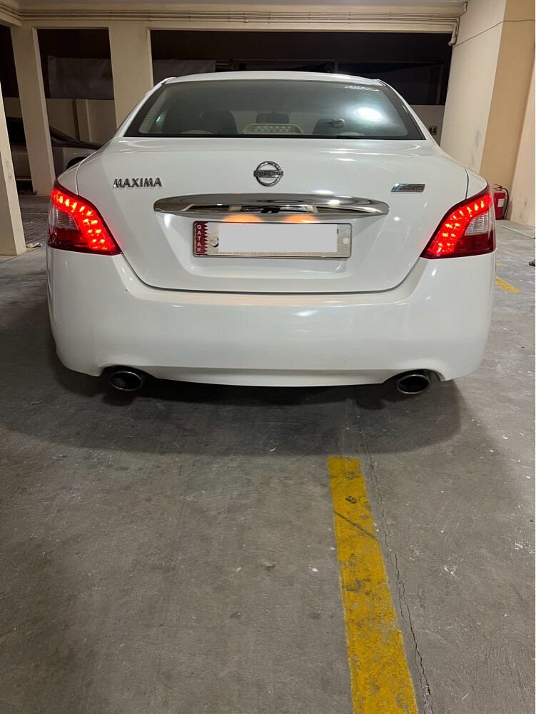Nissan Maxima - 3