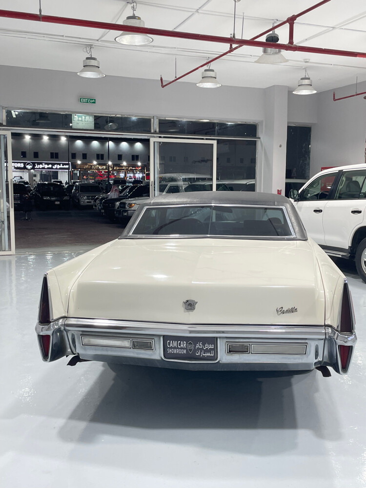 كاديلاك 1971 - 5