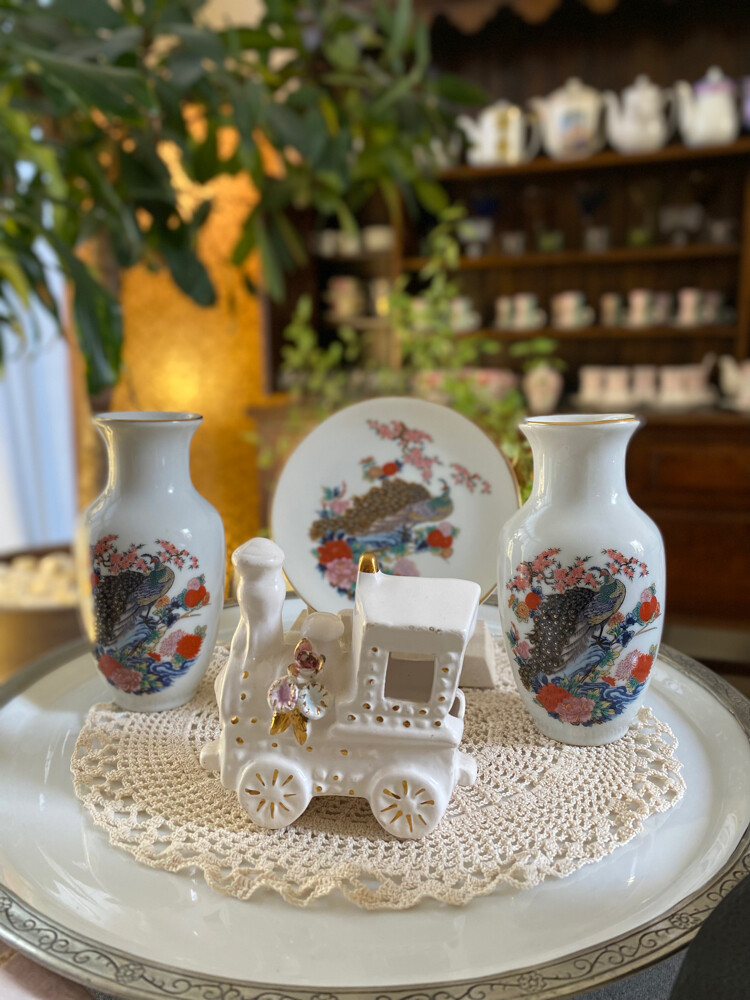 vintage porcelain collection  - 14