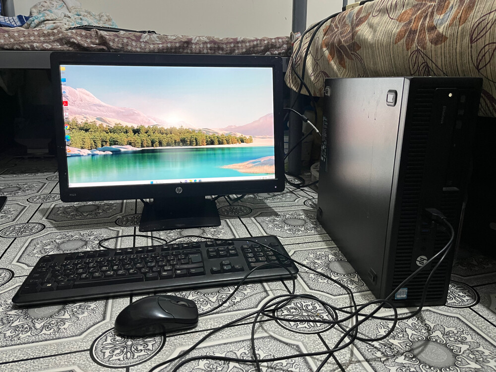HP COMPUTERS  - 1
