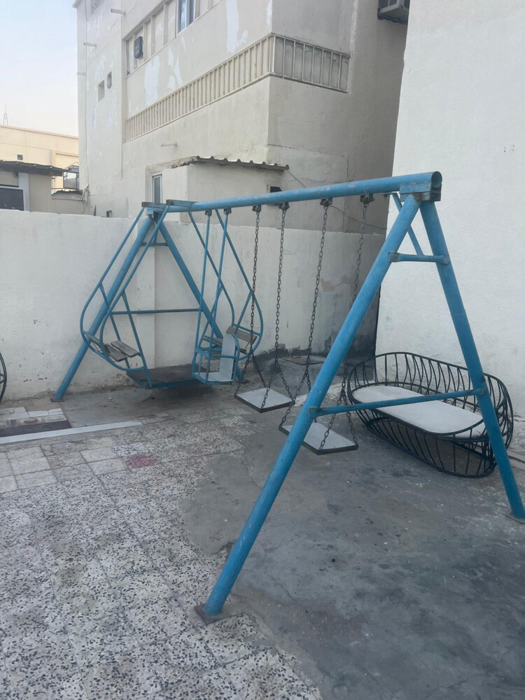 مرجيحه للبيع  - 1