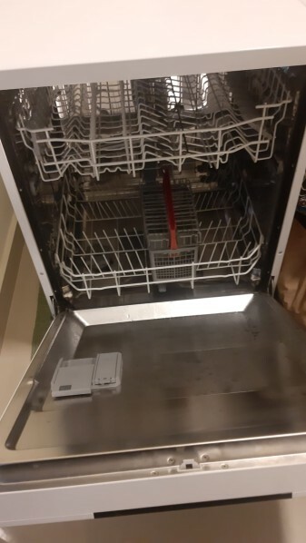 Scharp Dishwasher in perfect condit - 5