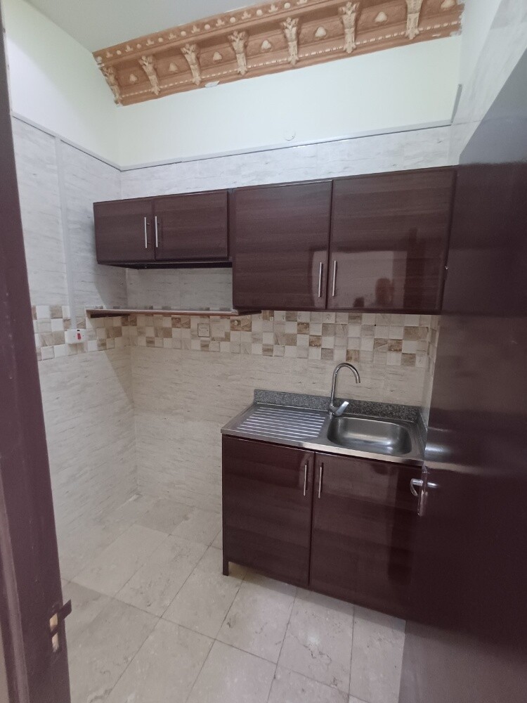 Room for rent - 6