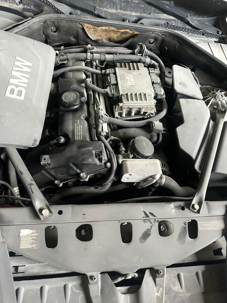 Spare parts available - 4