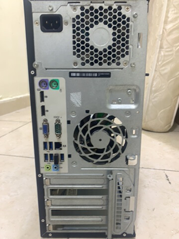 Computer for 450 riyals - 3