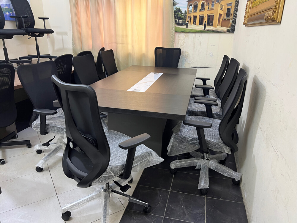 used Herman Millar chairs selling - 1