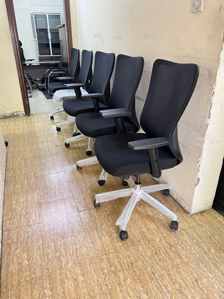 used Herman Millar chairs selling - 9