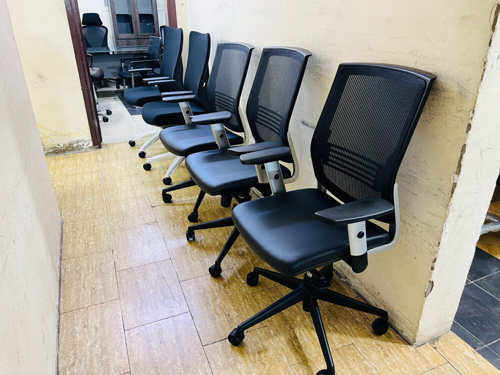 used Herman Millar chairs selling - 21