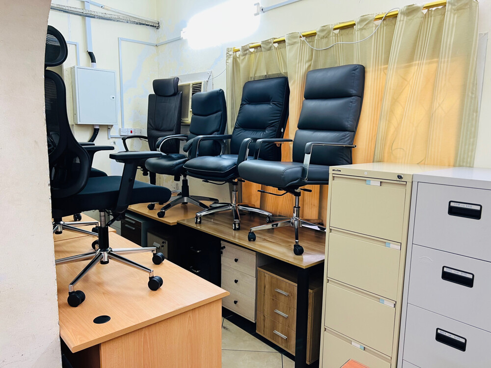 used office furniture sell - 1