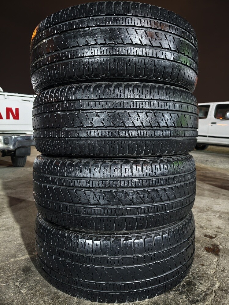 285/45/22 Bridgestone Tyre - 7