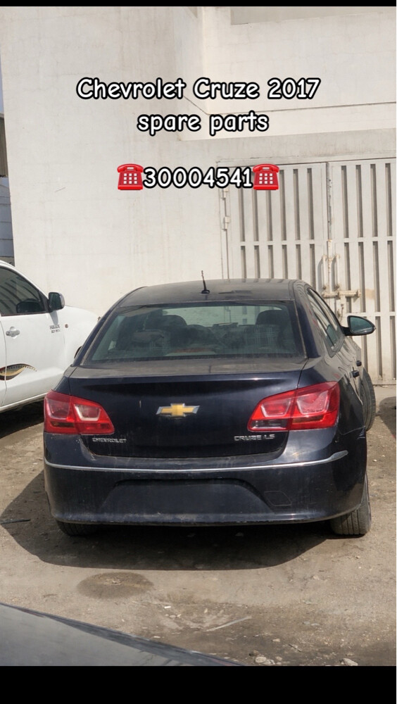 Garage and used spare parts sales - 5