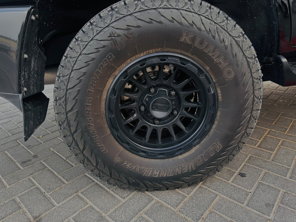 5 KMC original Alloy Wheel - 3