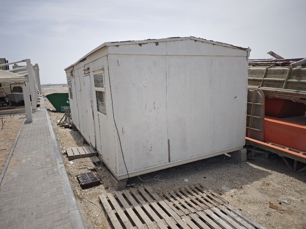 Port Cabin Used with ac - 2