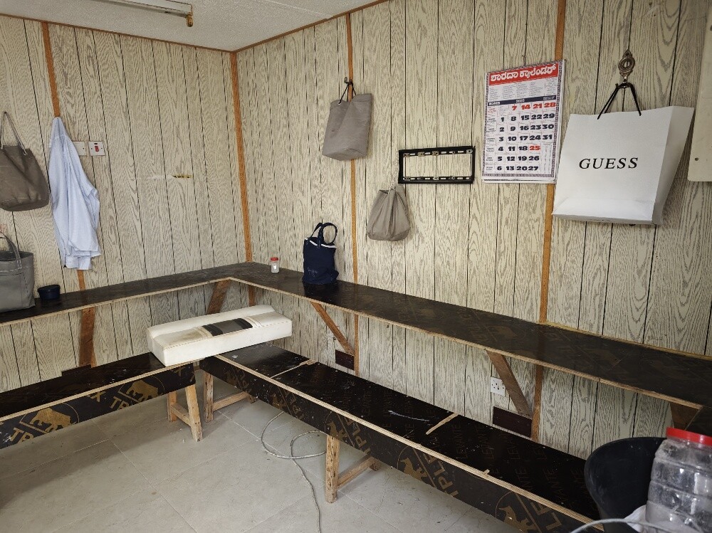 Port Cabin Used with ac - 4