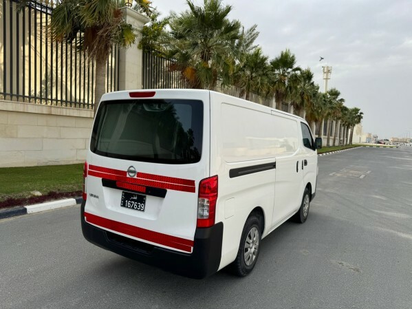 Nissan Urvan Panel Van 2022 - 4