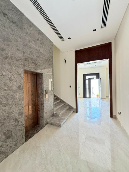 Modern Luxury Villa - 6