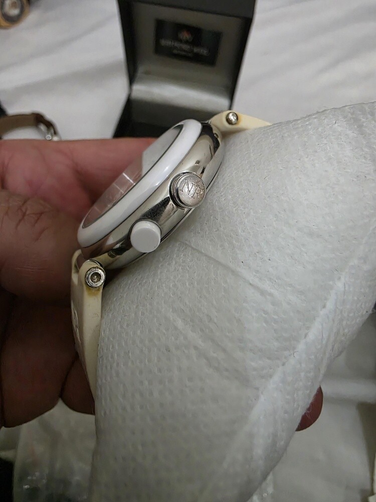 NINA RICCi original watch - 4