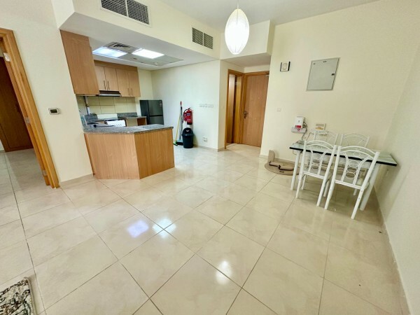Move in Ready Smart Buy 1 BDR FF - 8