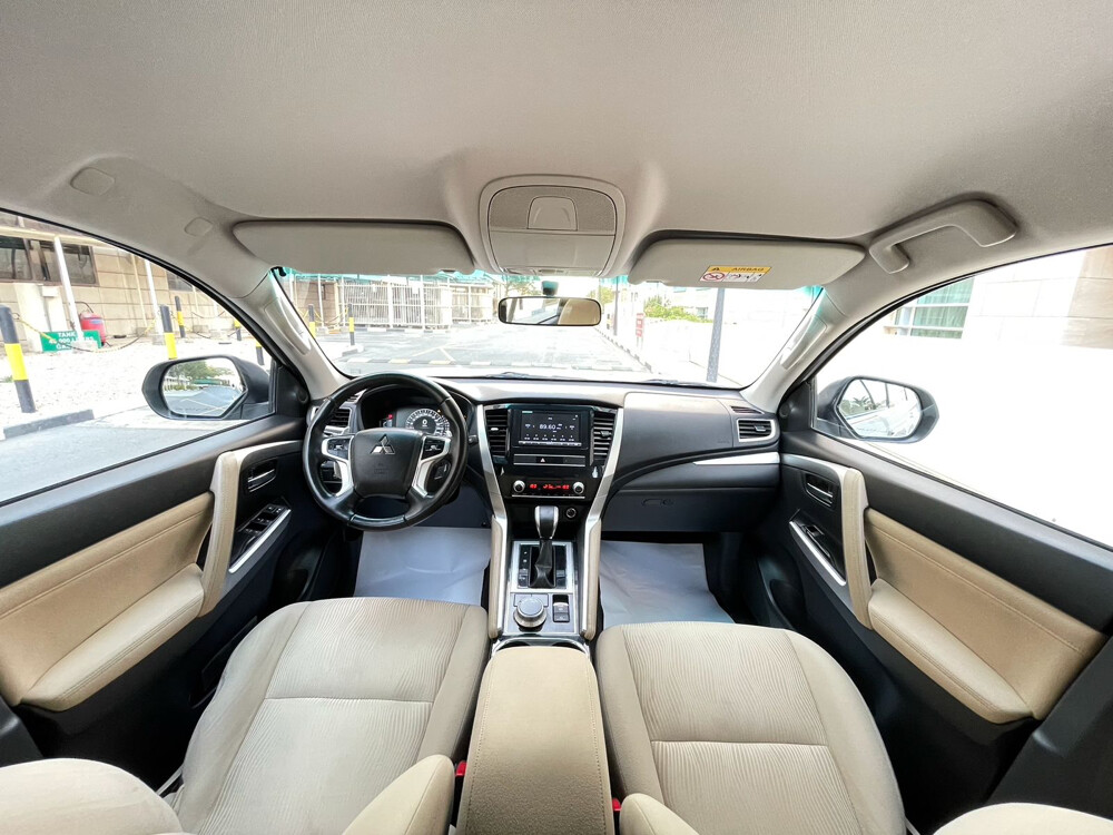Mitsubishi Montero Sport 2020 4X4 - 5