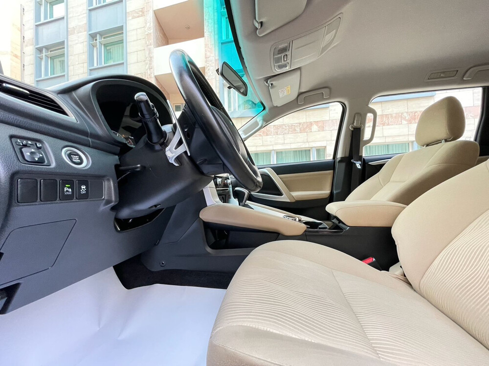Mitsubishi Montero Sport 2020 4X4 - 15