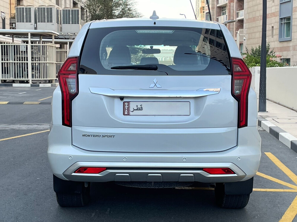 Mitsubishi Montero Sport 2020 4X4 - 3