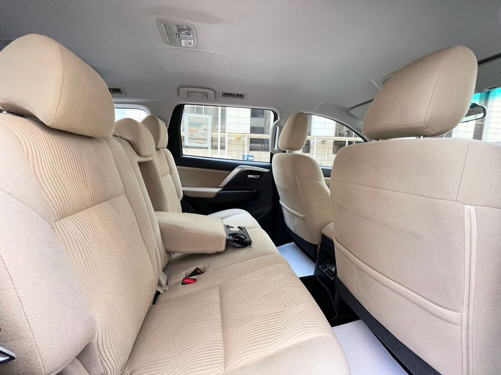 Mitsubishi Montero Sport 2020 4X4 - 6