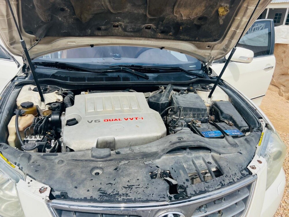 Toyota areon - 7