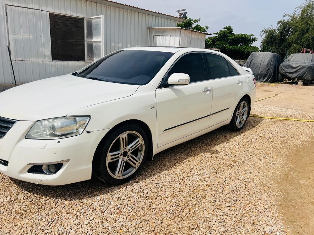 Toyota areon - 4