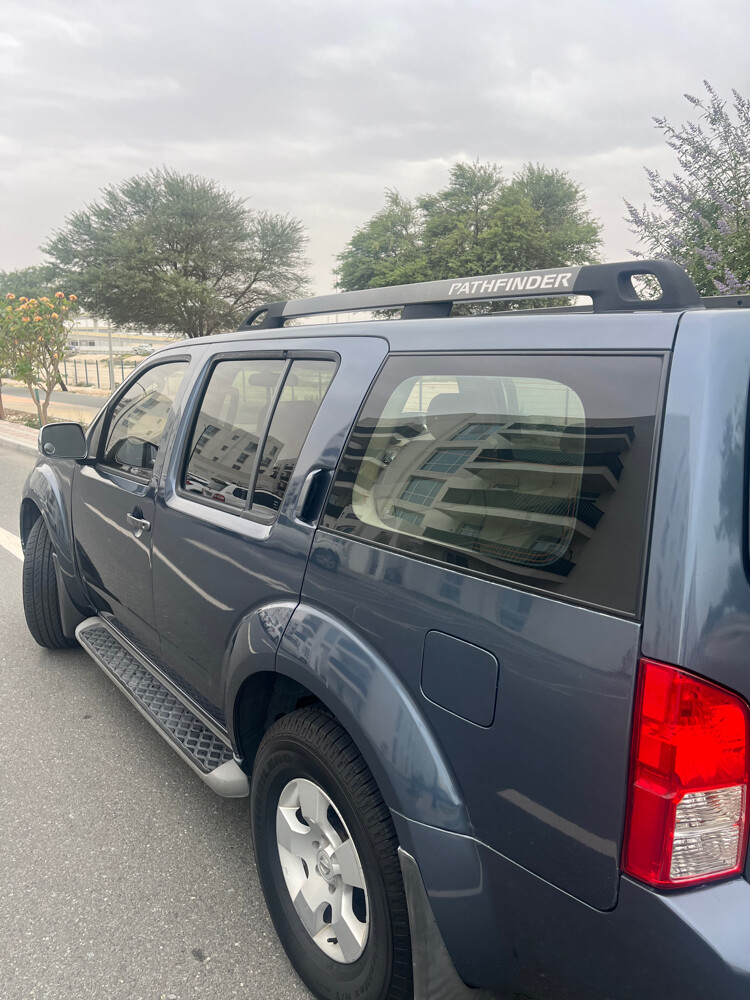 Nissan Pathfinder - 6