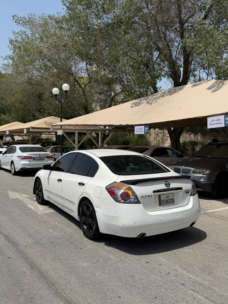 Nissan Altima V6 - 2