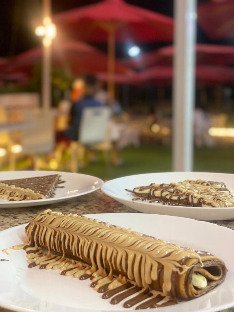 pastry chef 50477603 - 15