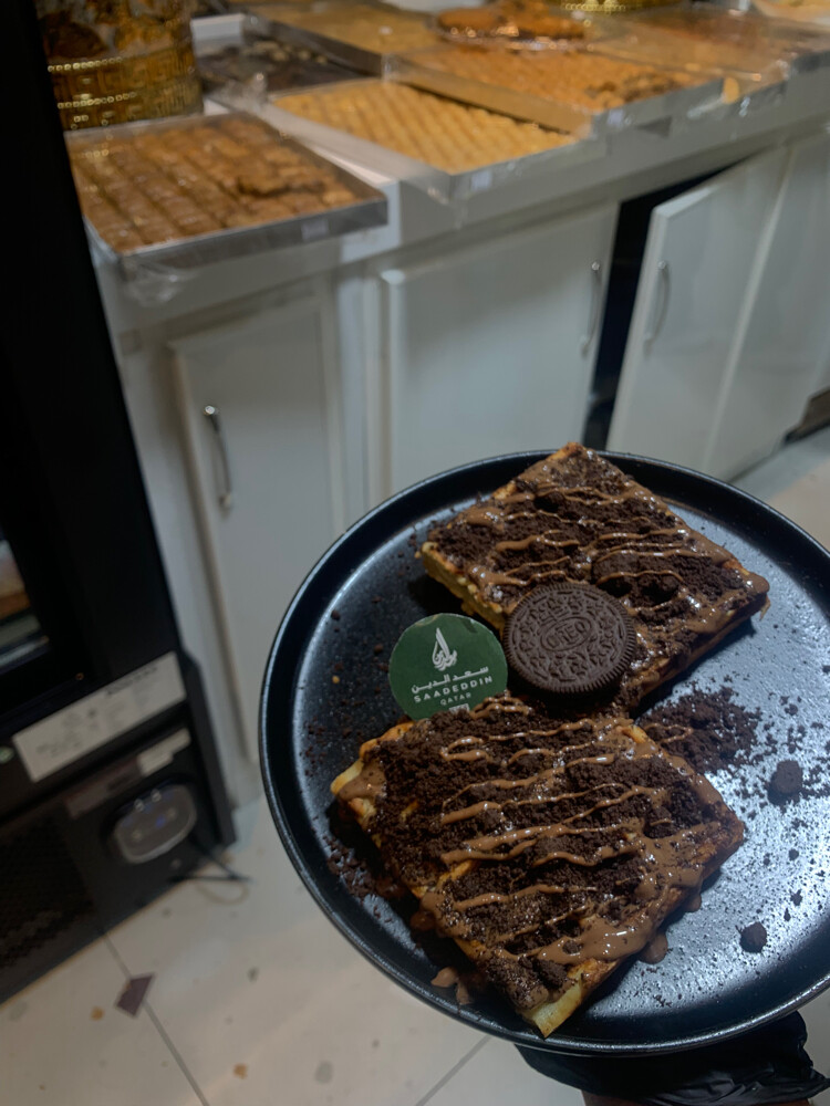pastry chef 50477603 - 12