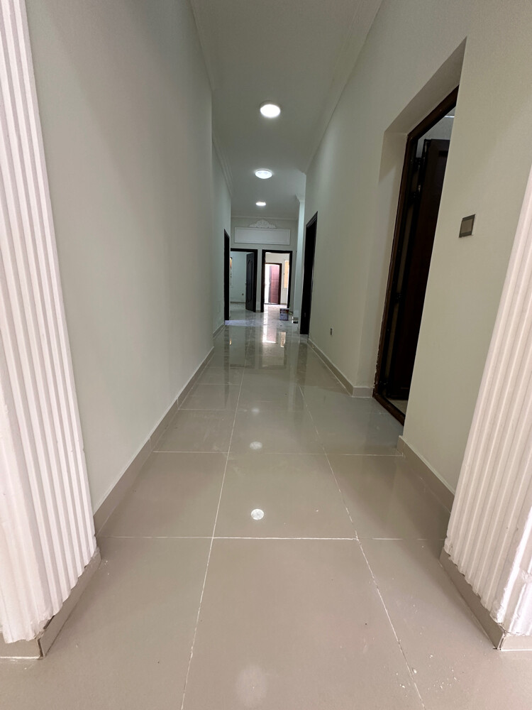half villa in unm alamad - 9