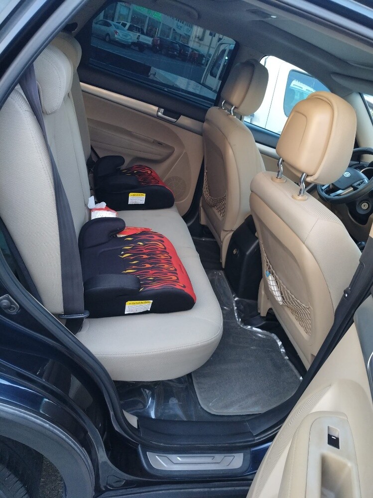 Kia Sorento - 4