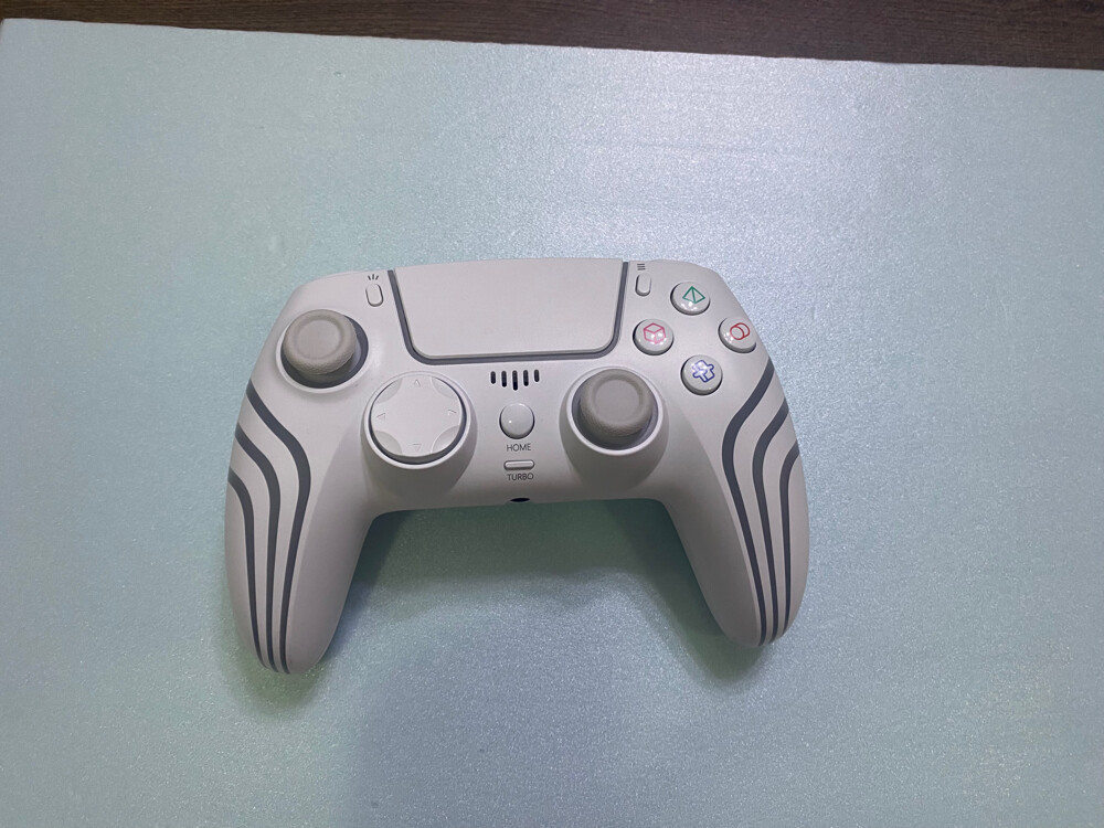 ps4 controller - 1