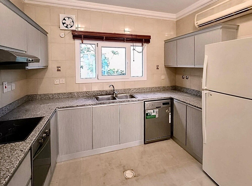 3BR +  room @ Muraikh - 3
