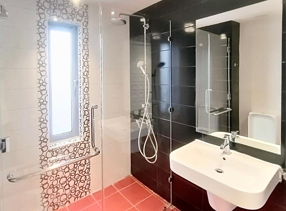 Fabulous 4BR+ room at Muraikh - 10
