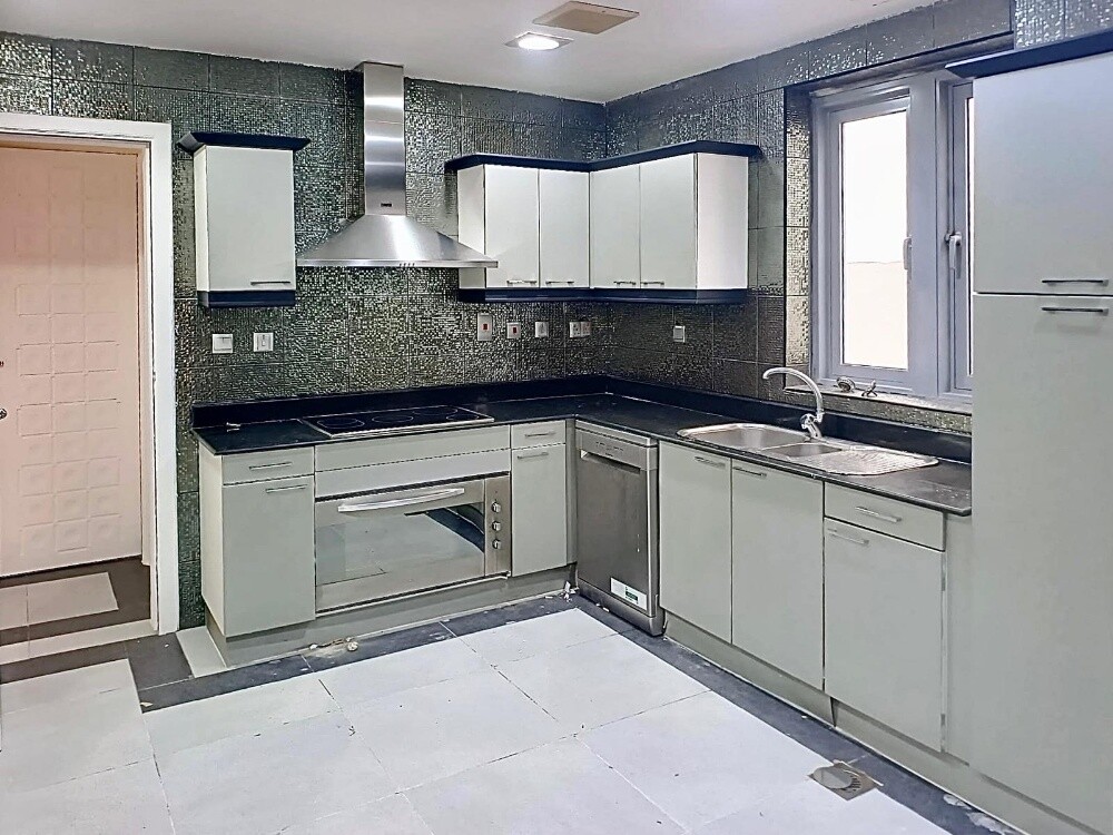 Fabulous 4BR+ room at Muraikh - 21