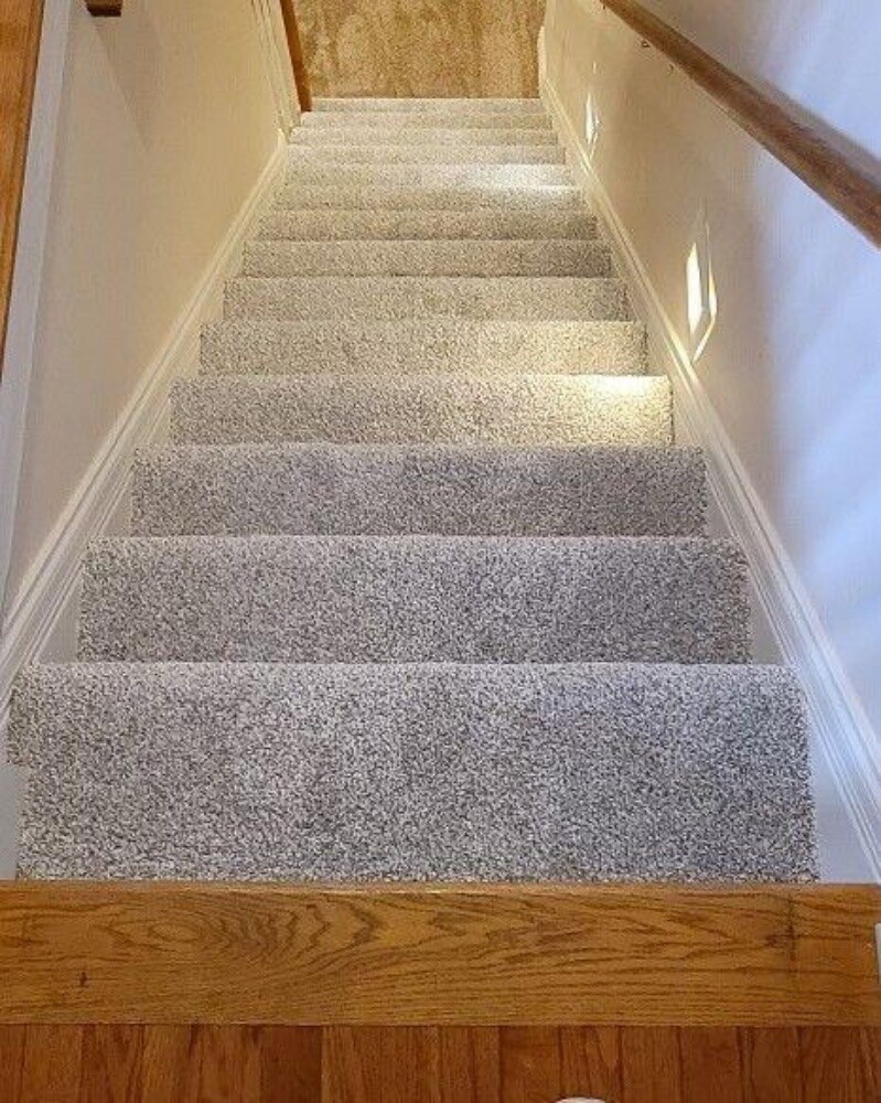 Carpet flooring. - 27