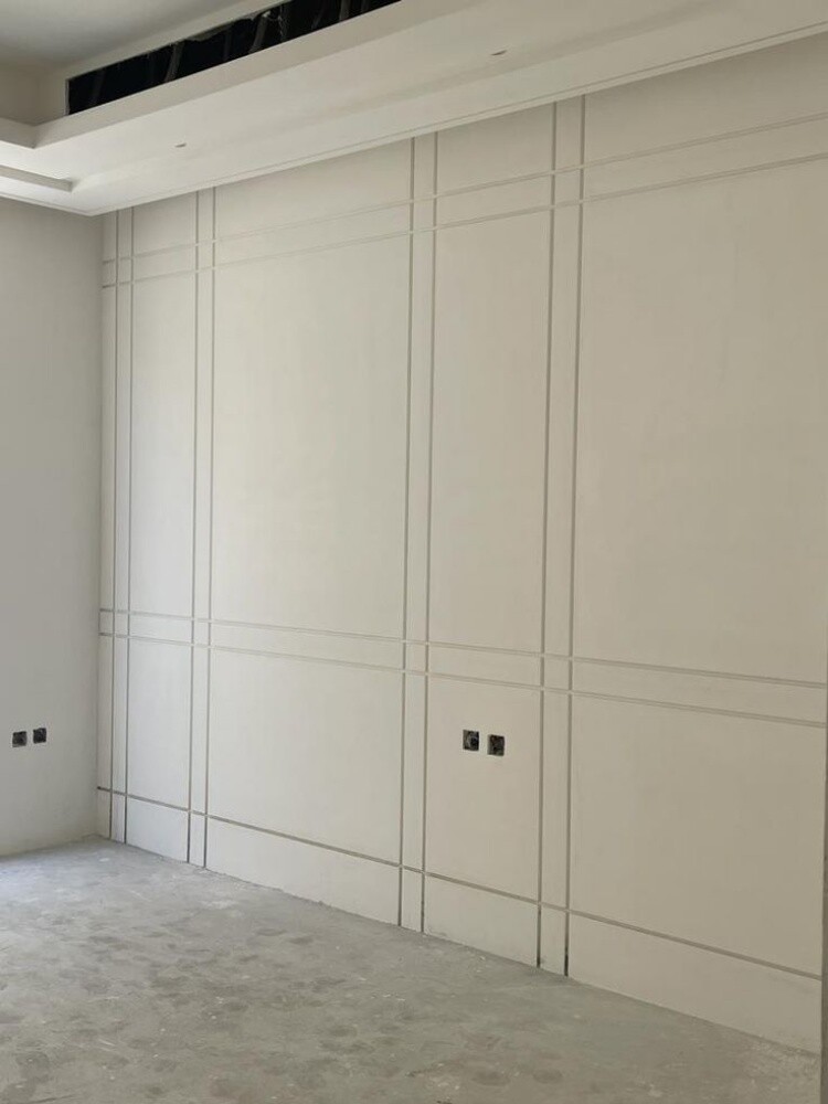 Interior wall. - 9