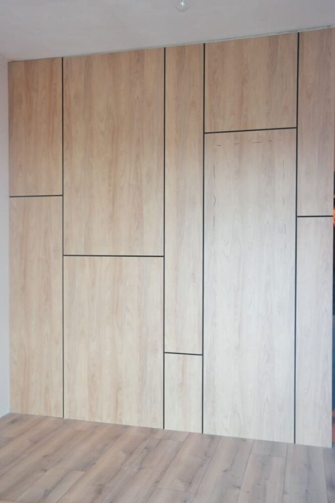 Interior wall. - 23
