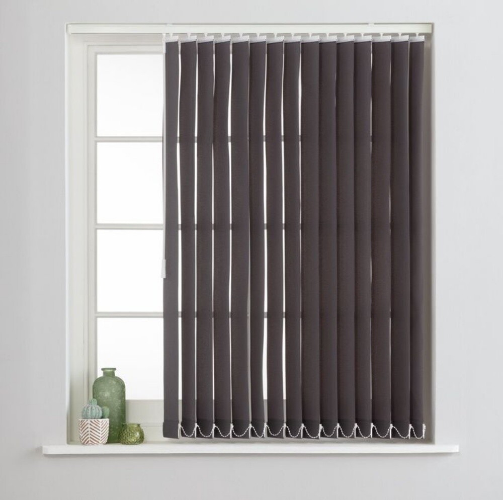 Vartical curtains. - 9