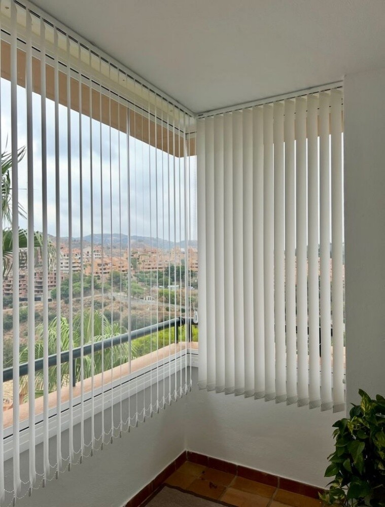 Vartical curtains. - 17