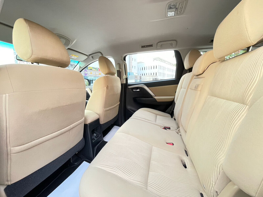 Mitsubishi Montero Sport 2020 - 8
