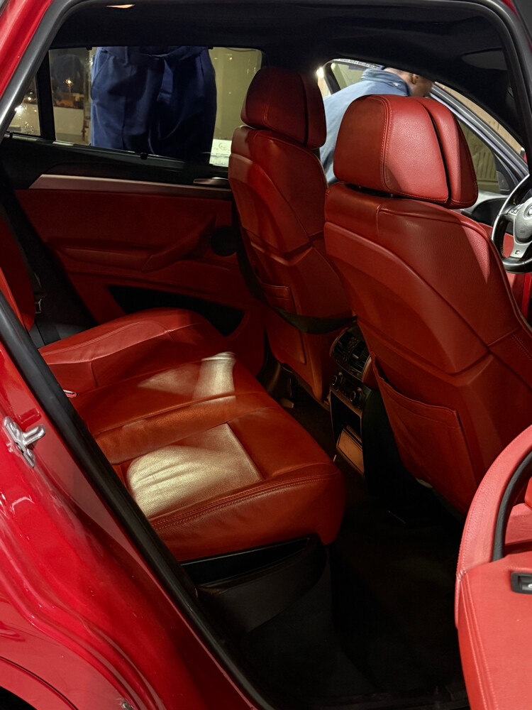 2012 bmw x6 M power - 3