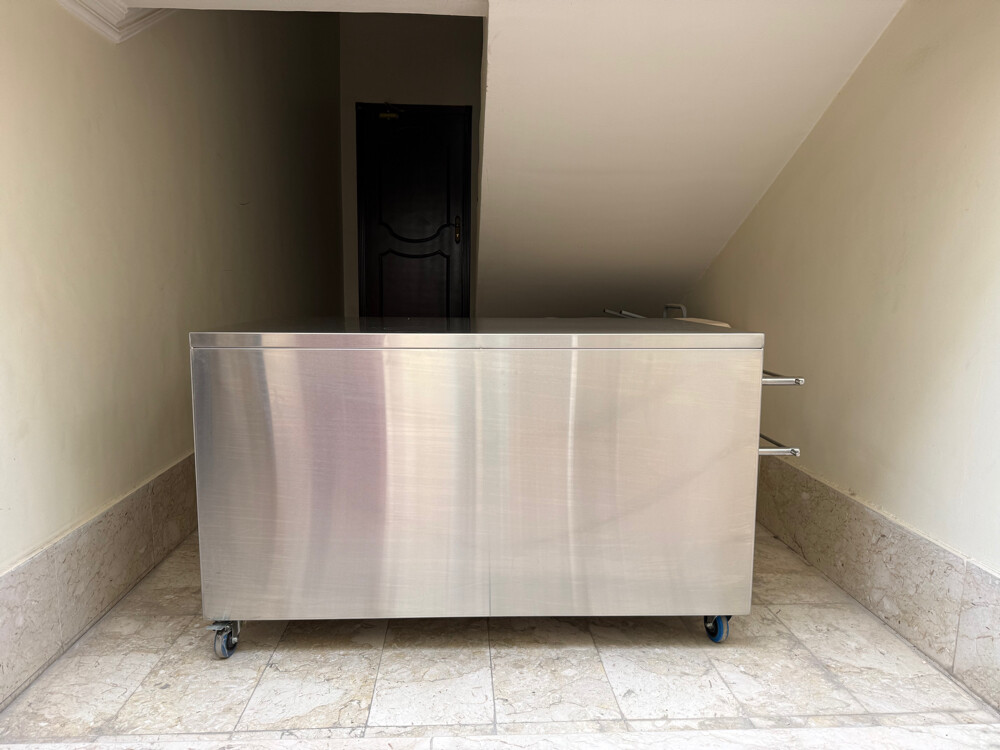 Catering trolly - 4