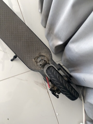 للبيع مستعجل بس رفرف الخلفي مكسور - 2