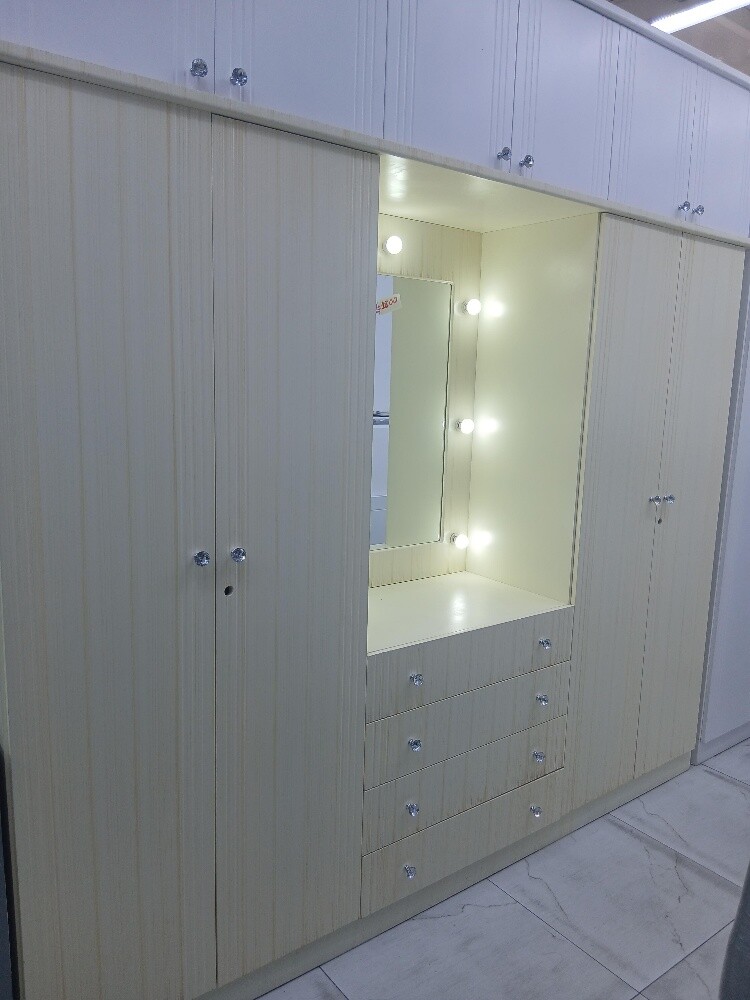 All cabinet available have for sell - 3