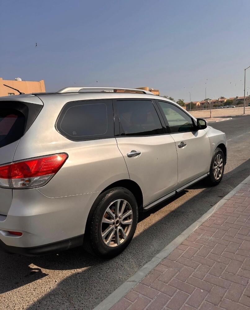 scrap nissan pathdender 2015 - 2